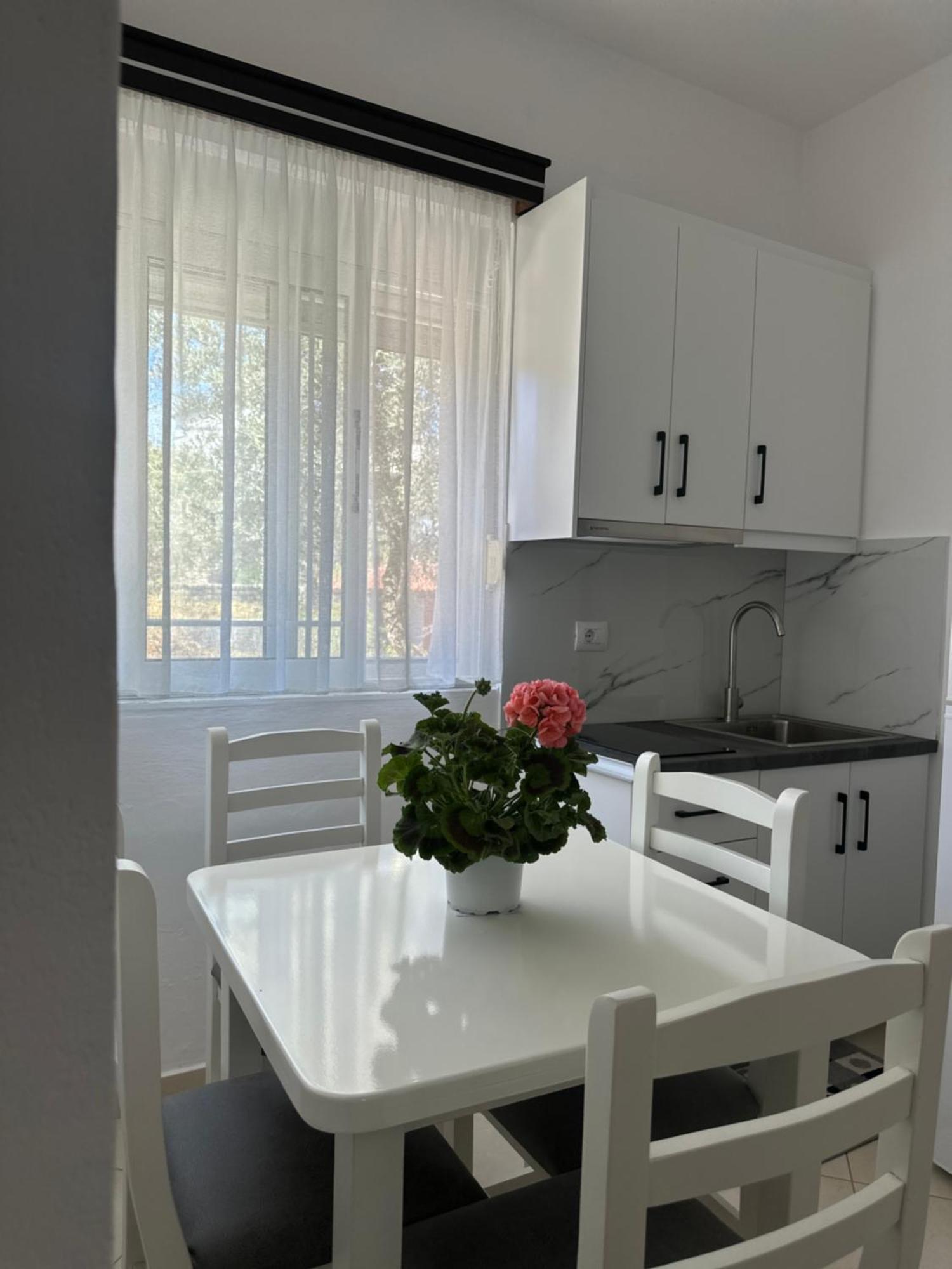 Kreku Leilighet Sarandë